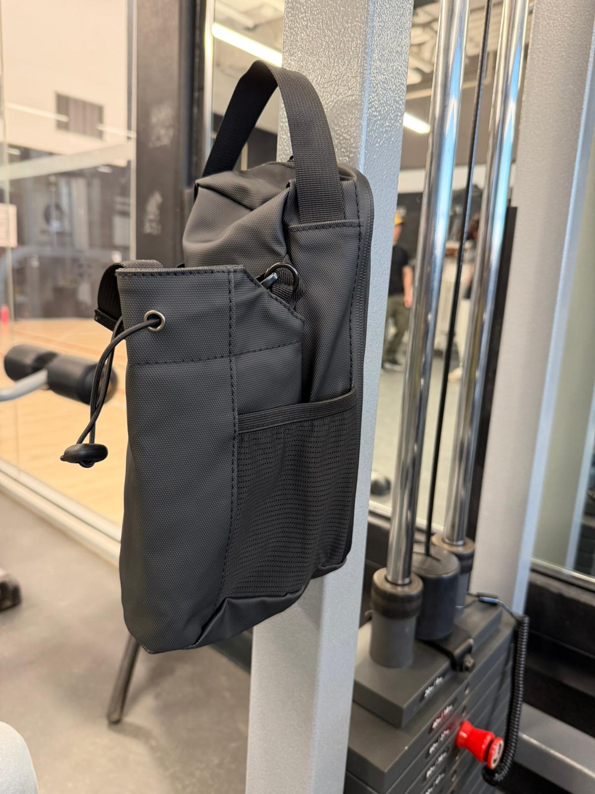 Magnetic Gym Bag - Rack Mounted Bottle & Phone Holder